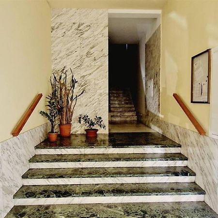 Lauren Apartment Firenze Bagian luar foto