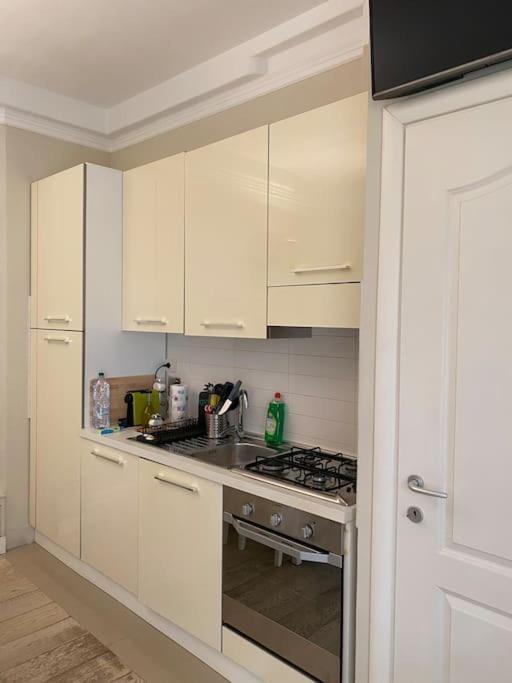 Lauren Apartment Firenze Bagian luar foto