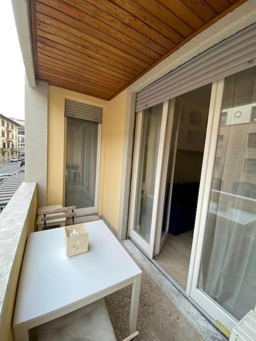Lauren Apartment Firenze Bagian luar foto
